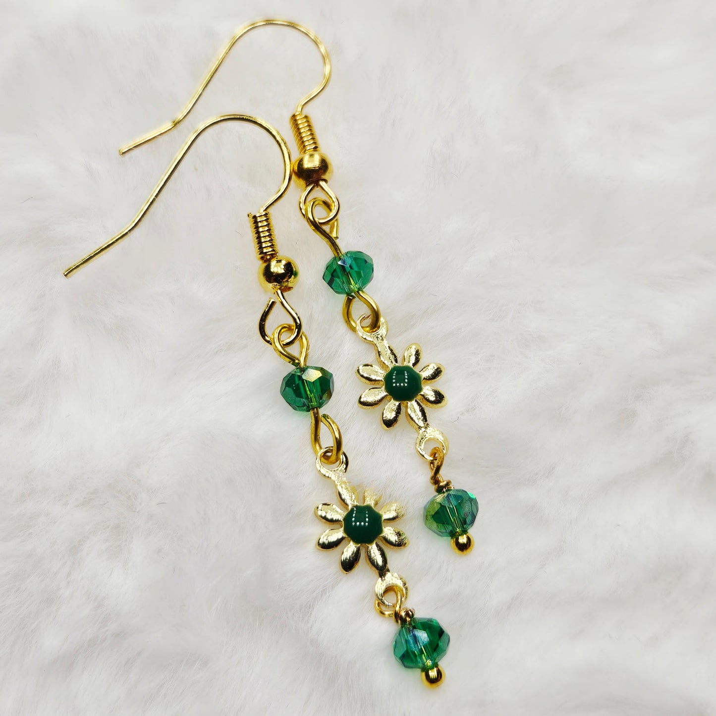 Dainty Golden Daisy Dangle Earrings - 5 Color Options