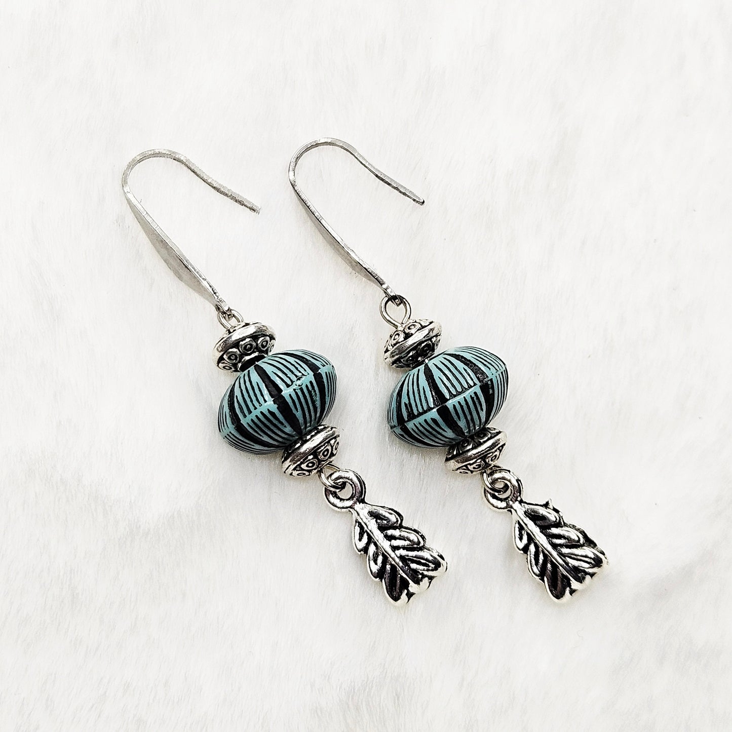 Western Style Vintage Turquoise Silver Dangle Earrings with Feather Charms