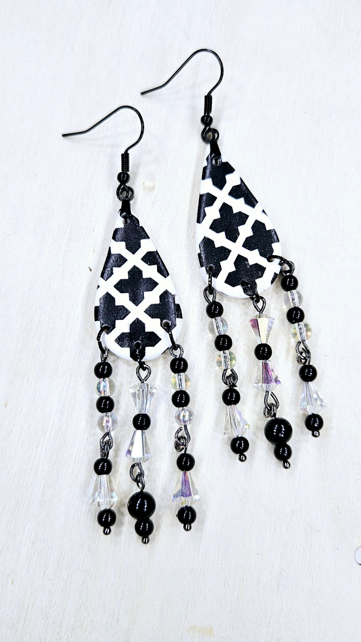 Black & White Teardrop Clay Earrings