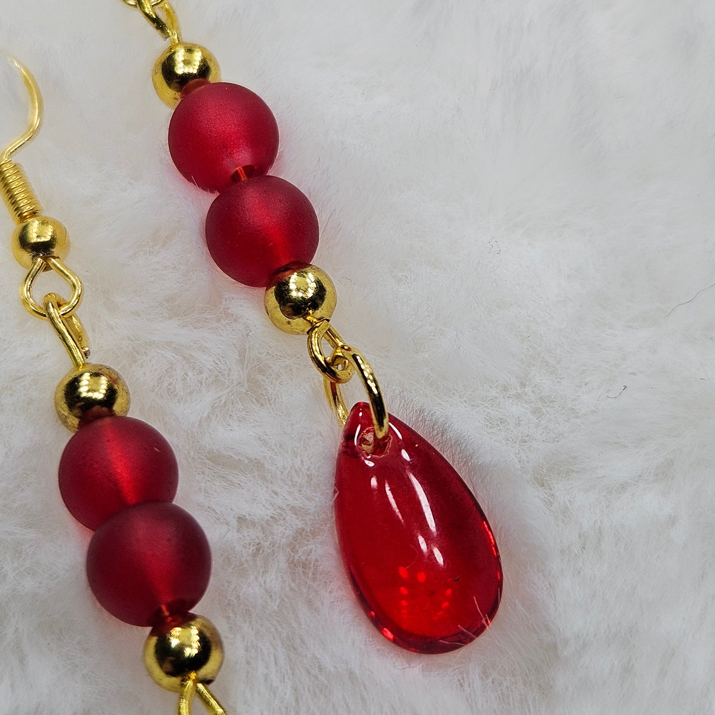 Taste for Blood Vampire Fang Necklace and Earrings with Red Glass Blood Drops Set in Gold