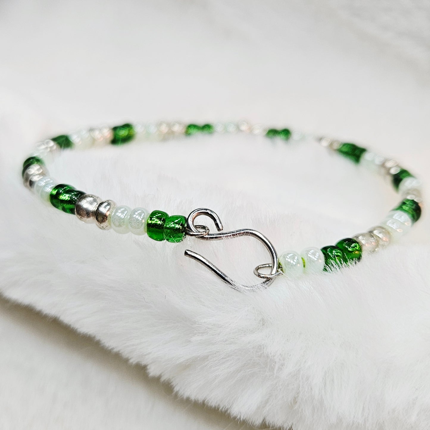 Dainty Green and Silver Seed Bead Bracelet