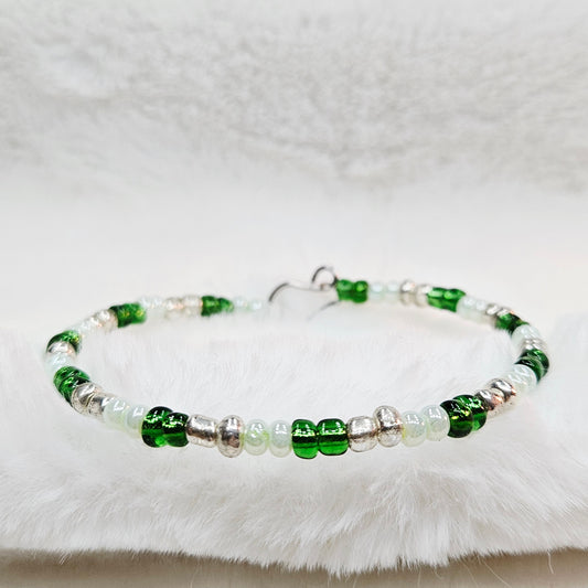 Dainty Green and Silver Seed Bead Bracelet