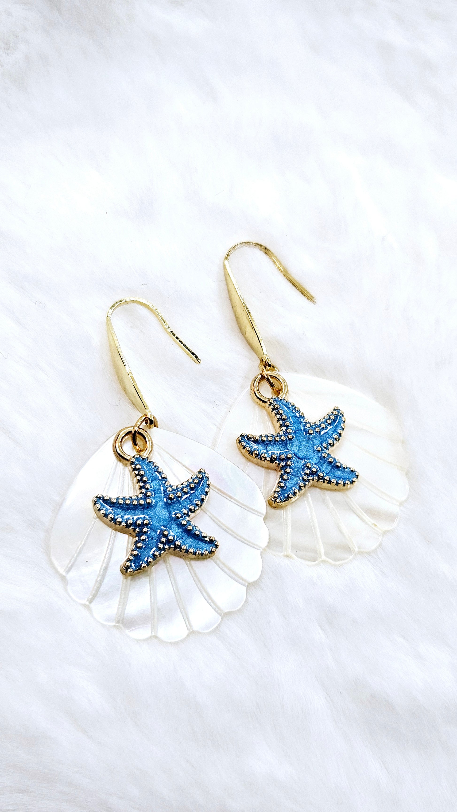 Calming Clams & Blue Starfish: Pearlescent Clam Shells with Blue Starfish Charms Dangle Earrings 