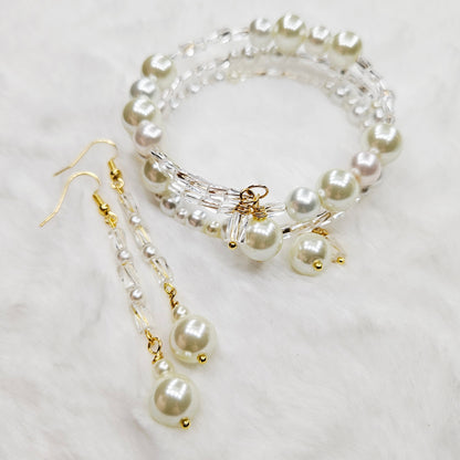 Classic Ivory Pearls and Twisted Glass Wrap Bracelet and Earrings Set