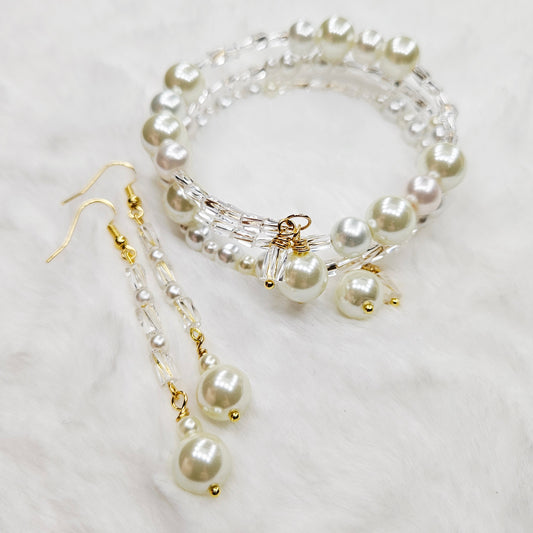 Classic Ivory Pearls and Twisted Glass Wrap Bracelet and Earrings Set
